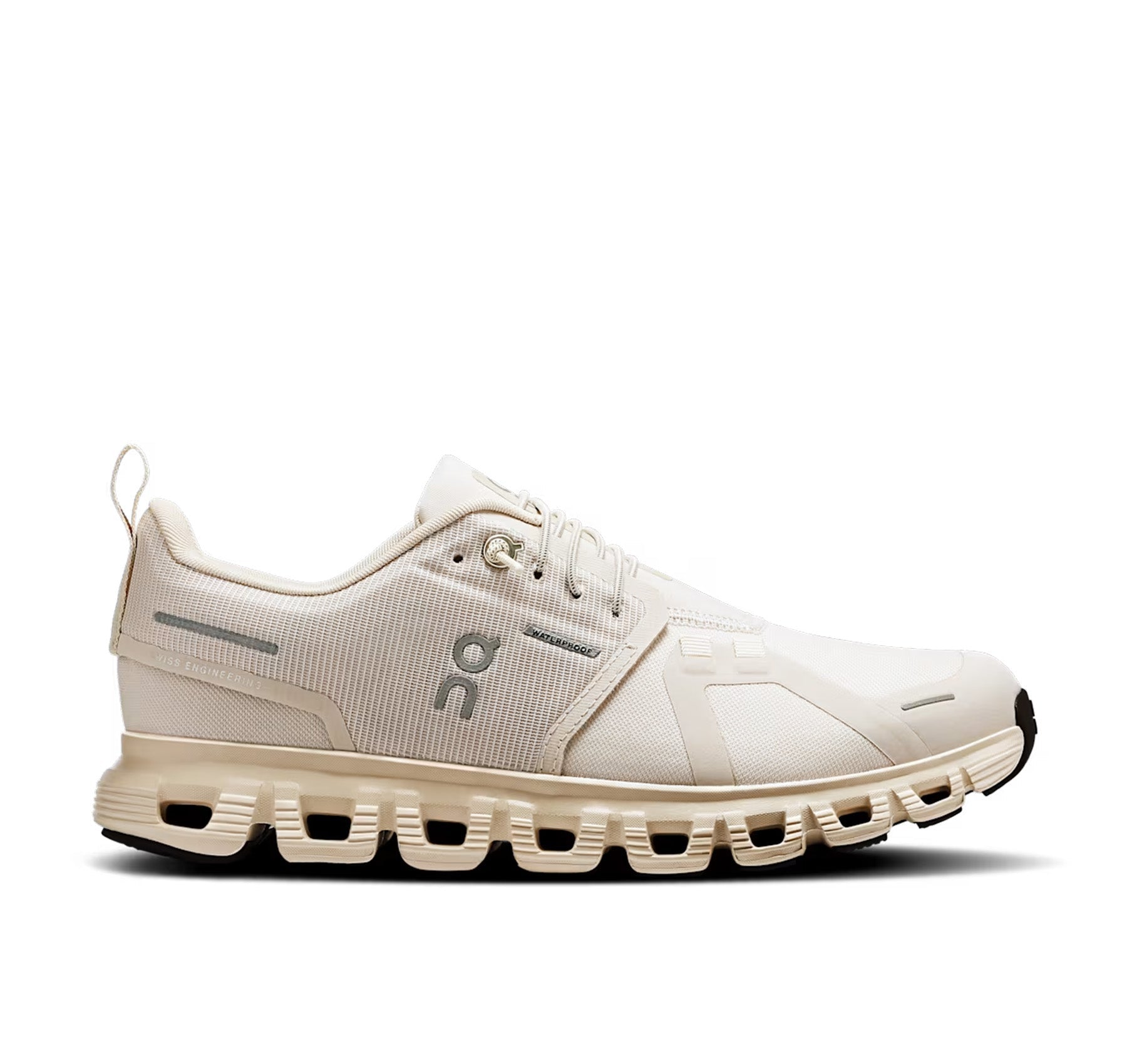 ON Women's Cloud 6 Waterproof Pearl/Cream