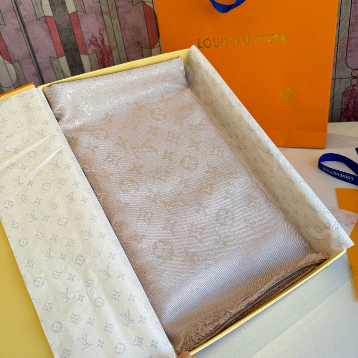 Louis Vuitton Patterned Woven Scarf — front