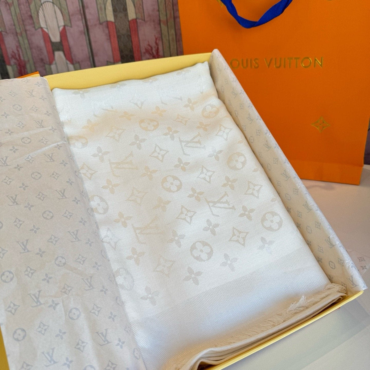 Louis Vuitton Patterned Woven Scarf — front