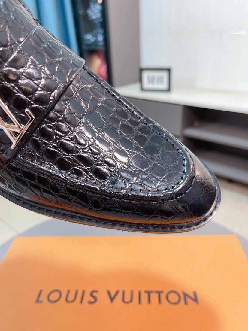 Louis Vuitton Black Embossed Loafers — detail