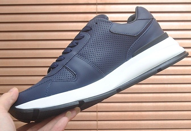 Louis Vuitton Navy Blue Low-Top Sneakers — front