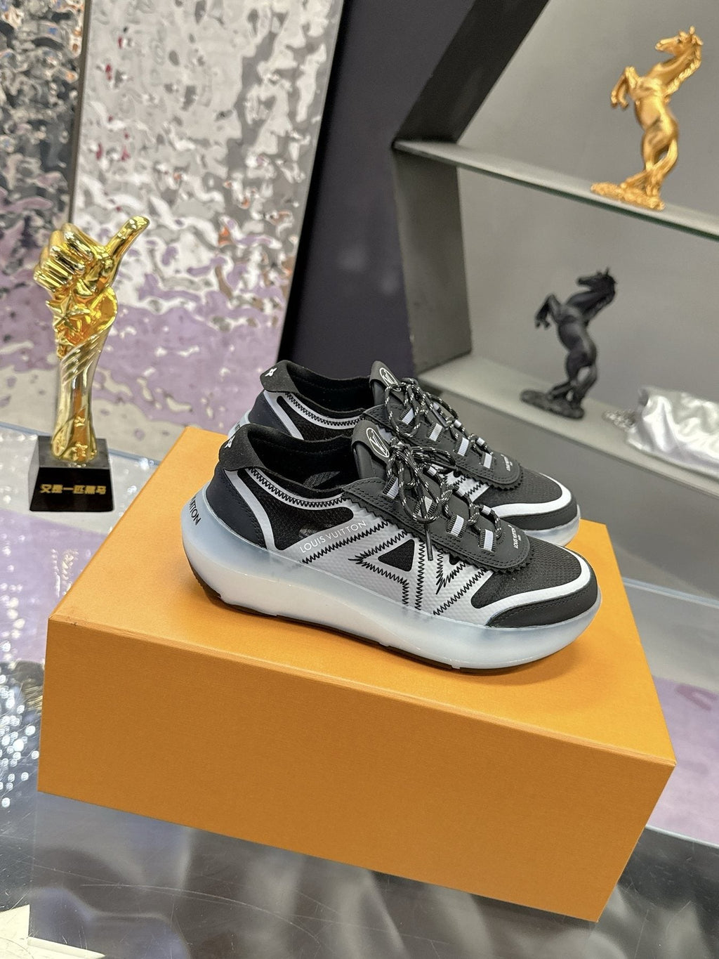 Louis Vuitton Mesh Panel Low-Top Sneakers — front