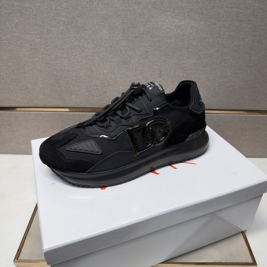 Dolce & Gabbana Black Logo Low-Top Sneakers — side