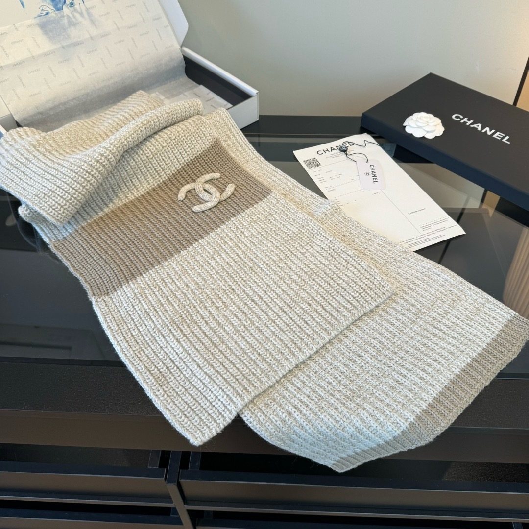 Chanel Two-Tone Knit Scarf — side