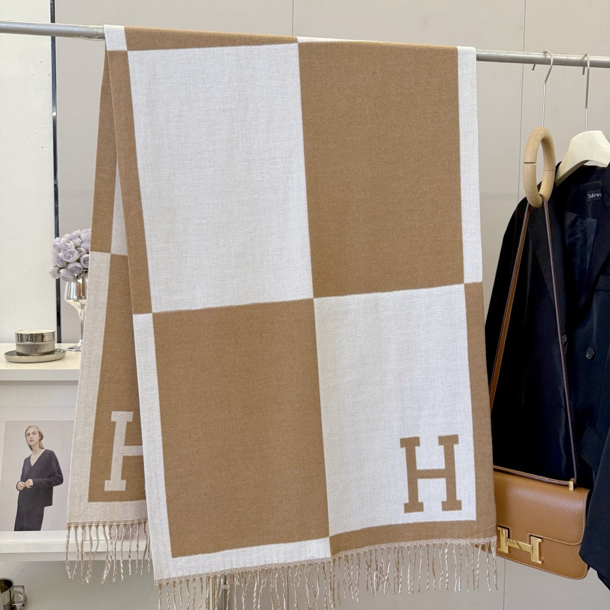 Fringed Color-Block Letter-Motif Scarf — hero