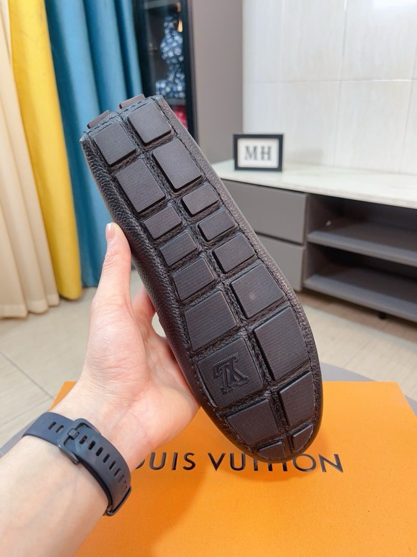Louis Vuitton Black Textured Loafers — detail