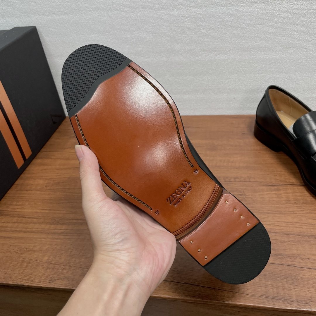 Zegna Black Metal-Accent Loafers — side