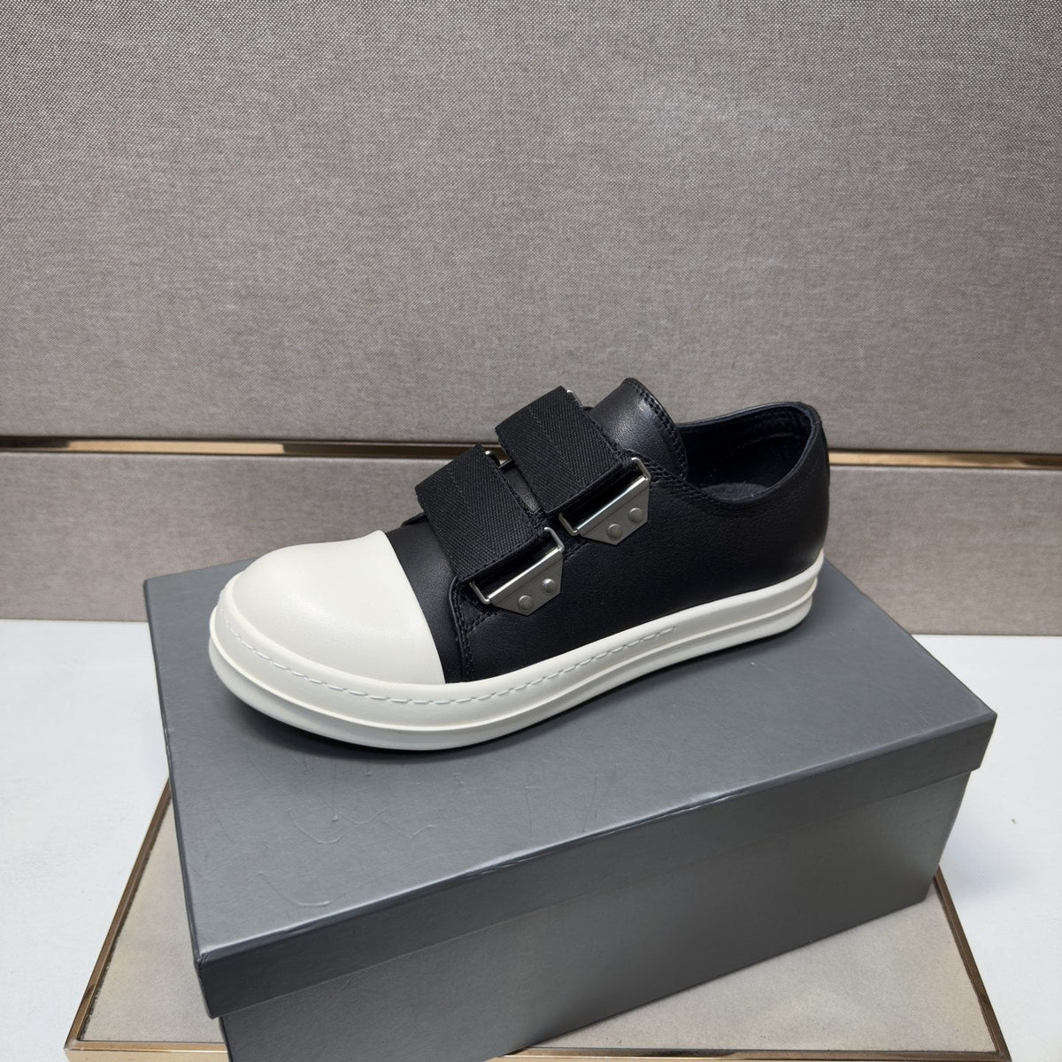 Rick Owens Black Strap Low-Top Sneakers — front