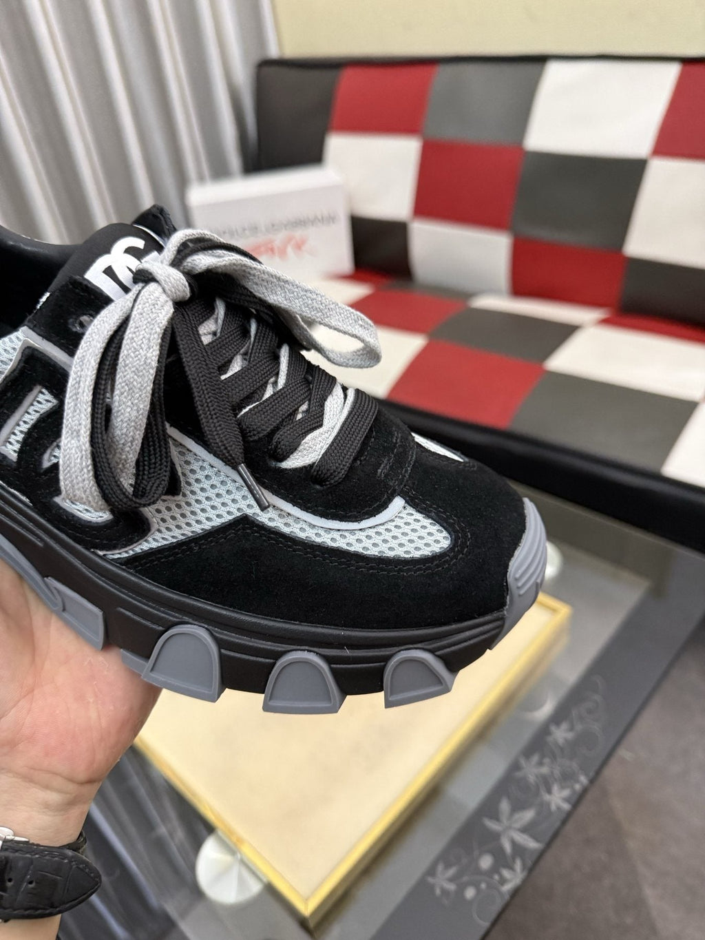 Dolce & Gabbana Black & White Low-Top Sneakers — detail