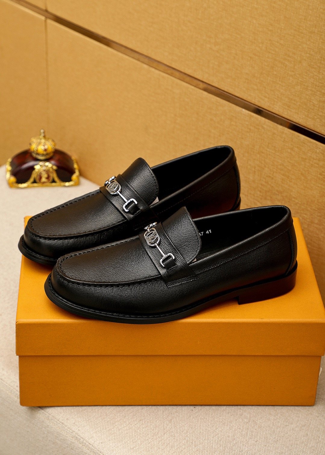 Louis Vuitton Black Textured Metal-Bit Loafers — hero
