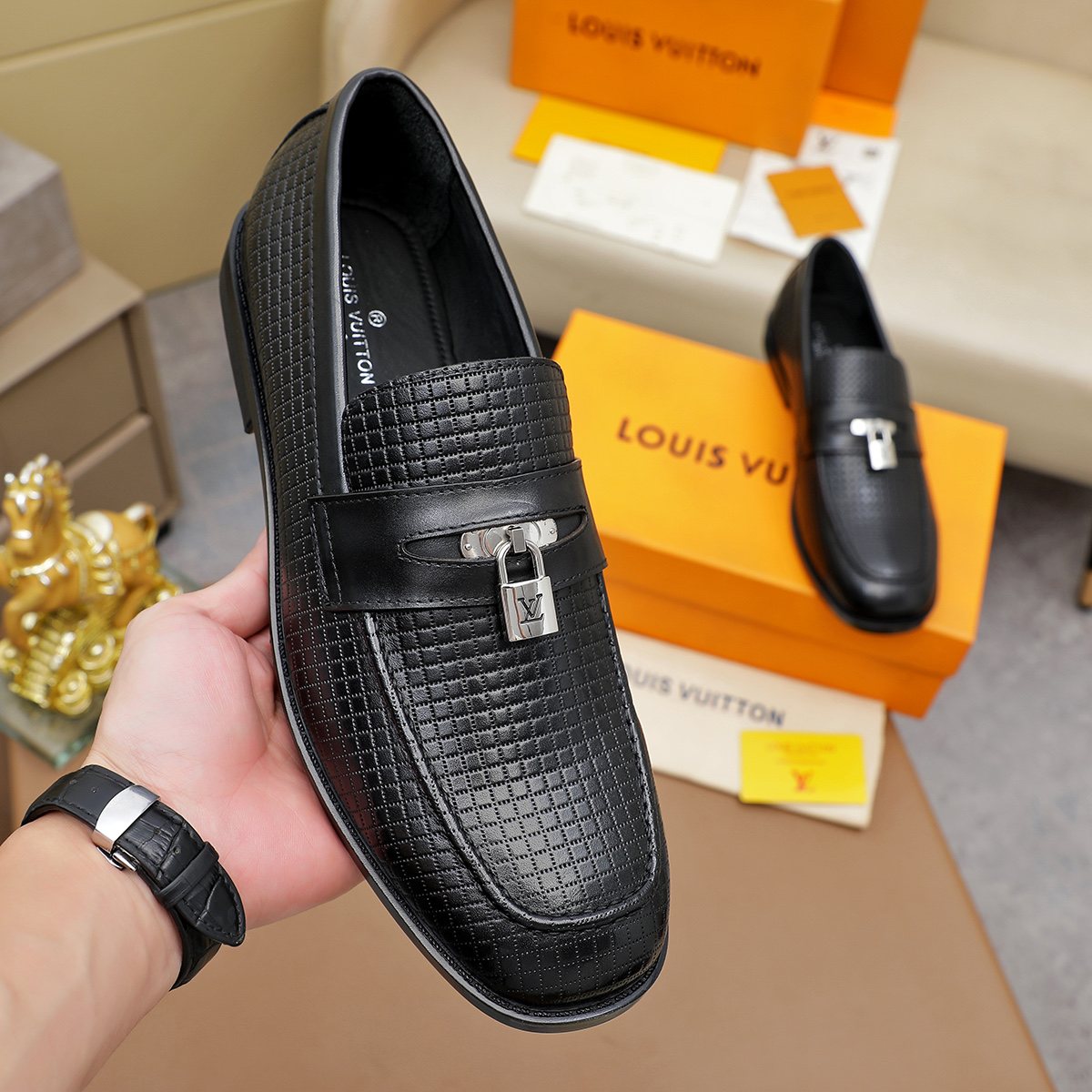 Louis Vuitton Black Textured Loafers — model