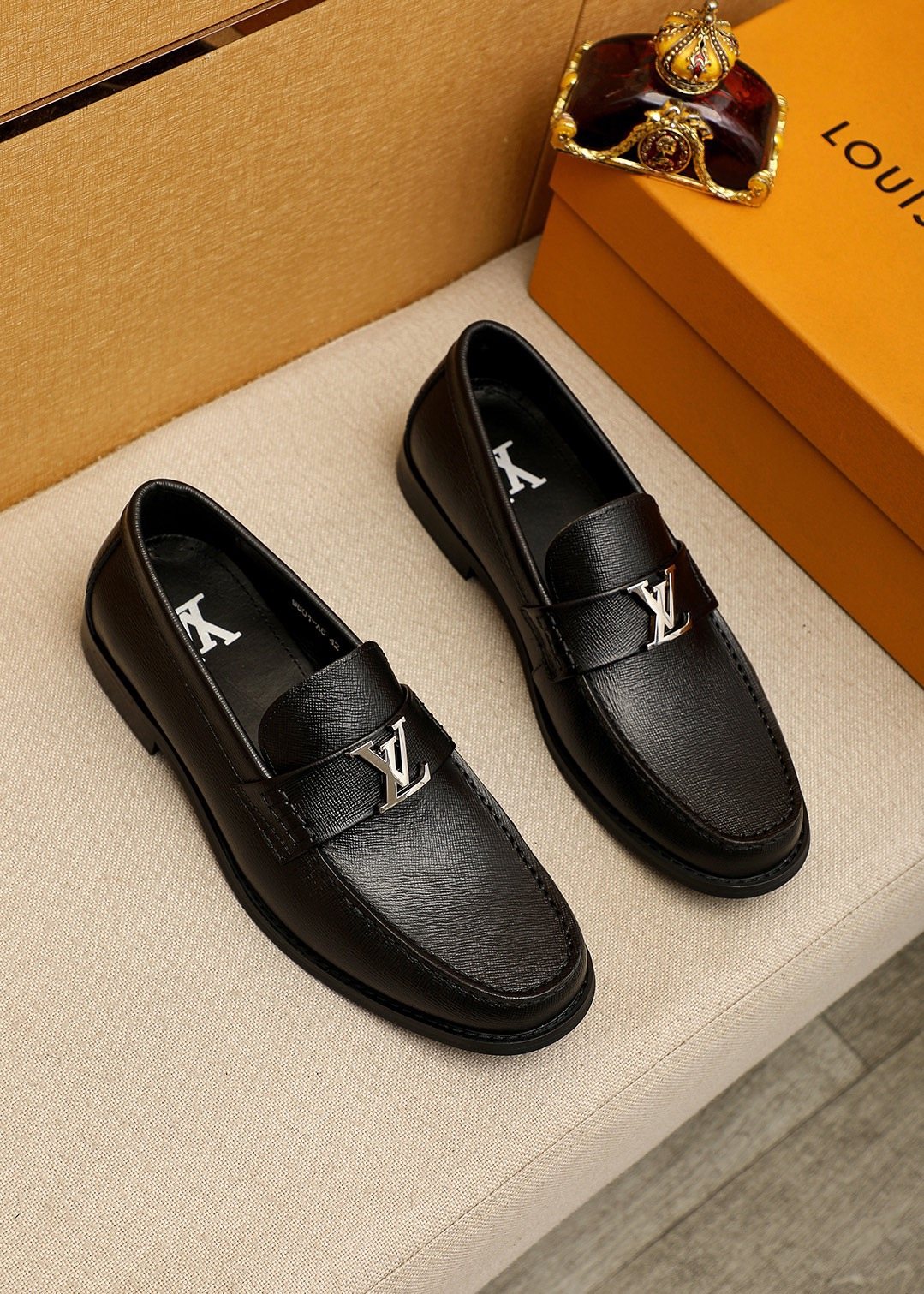 Louis Vuitton Black Leather Buckle Loafers — hero