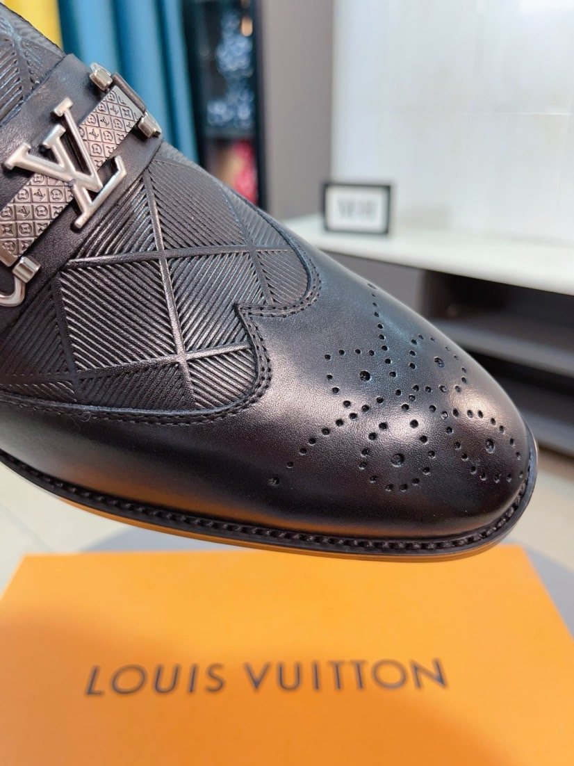Louis Vuitton Embossed Logo Slip-On Dress Shoes — detail