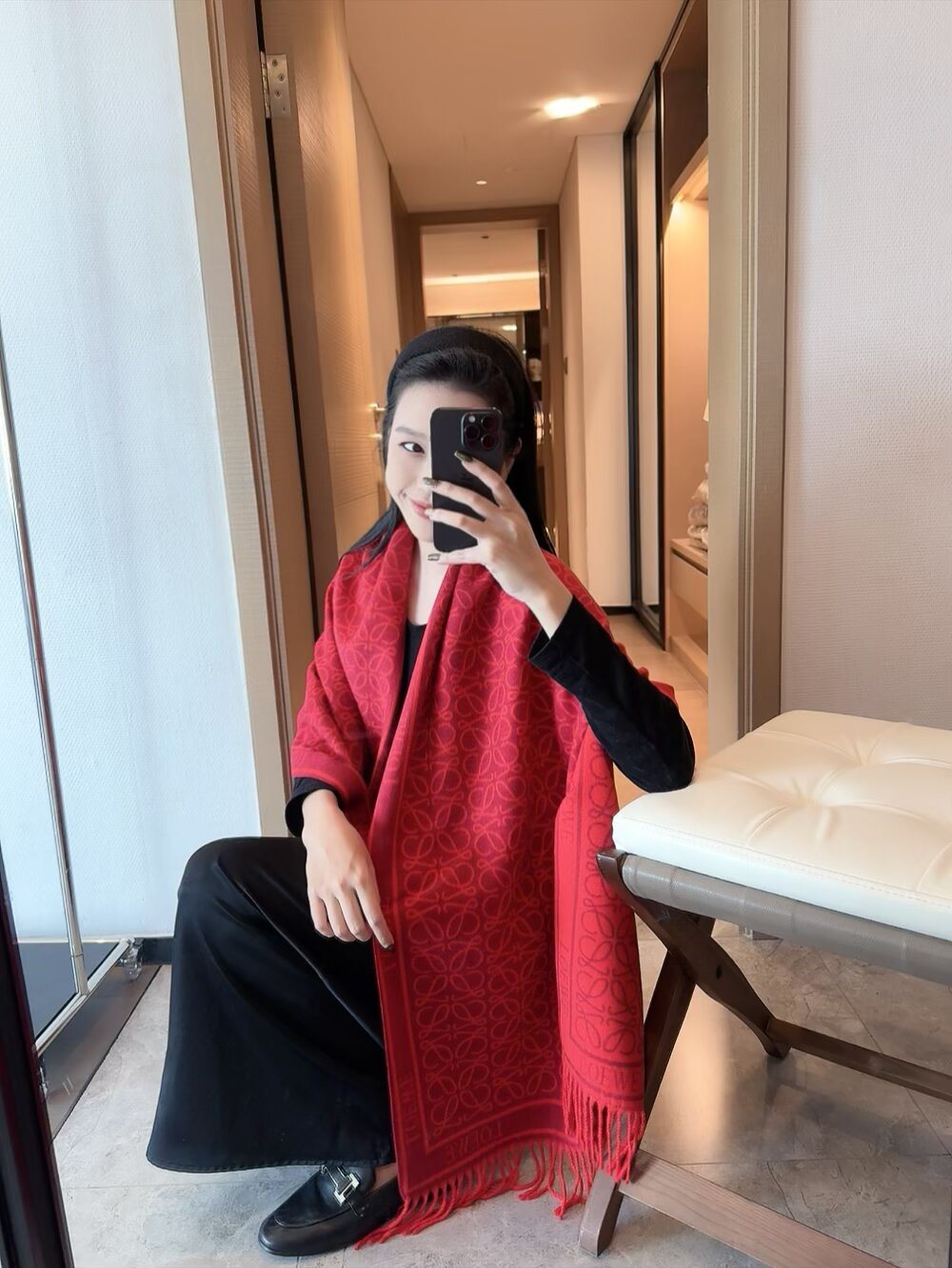 Loewe Red Patterned Fringed Scarf — model