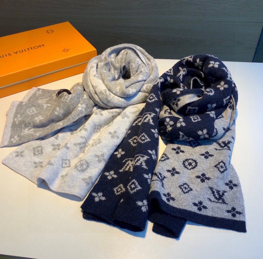 Louis Vuitton Reversible Monogram Scarf — front