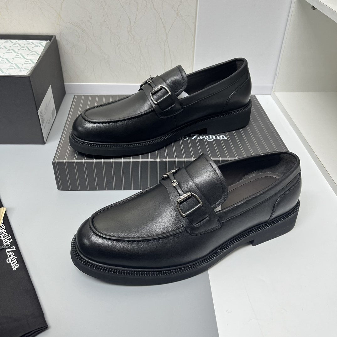 Ermenegildo Zegna Black Leather Bit Loafers — front