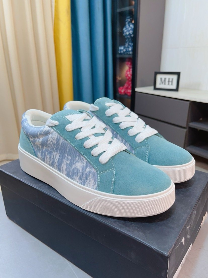 NUMERIS Turquoise Patterned Low-Top Sneakers — hero