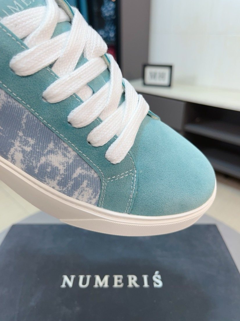 NUMERIS Turquoise Patterned Low-Top Sneakers — detail
