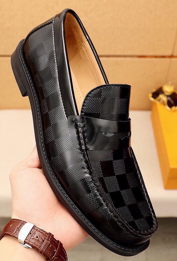 微商相册测试鞋子-Louis Vuitton Checkerboard Penny Loafers — front