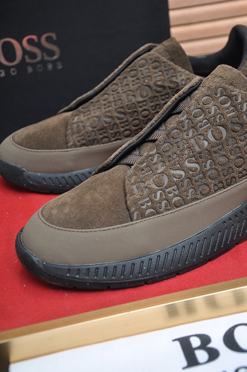 Hugo Boss Brown Textured Slip-On Sneakers — detail