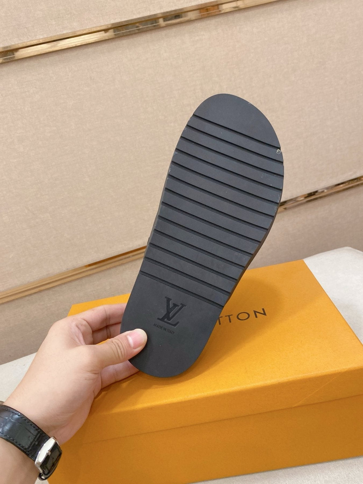 Louis Vuitton Blue Patterned Slide Sandals — detail