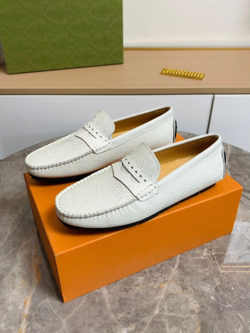 Louis Vuitton White Leather Moc-Toe Loafers — front