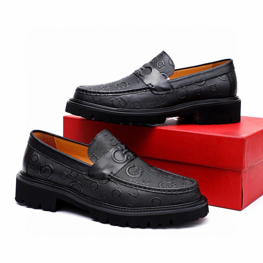 微商相册测试鞋子-Salvatore Ferragamo Black Embossed Lug Sole Loafers — front