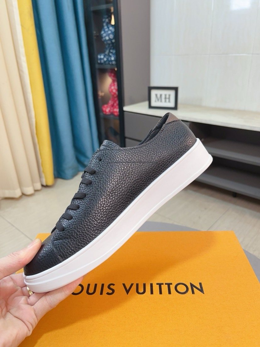 Louis Vuitton Textured Low-Top Sneakers — side