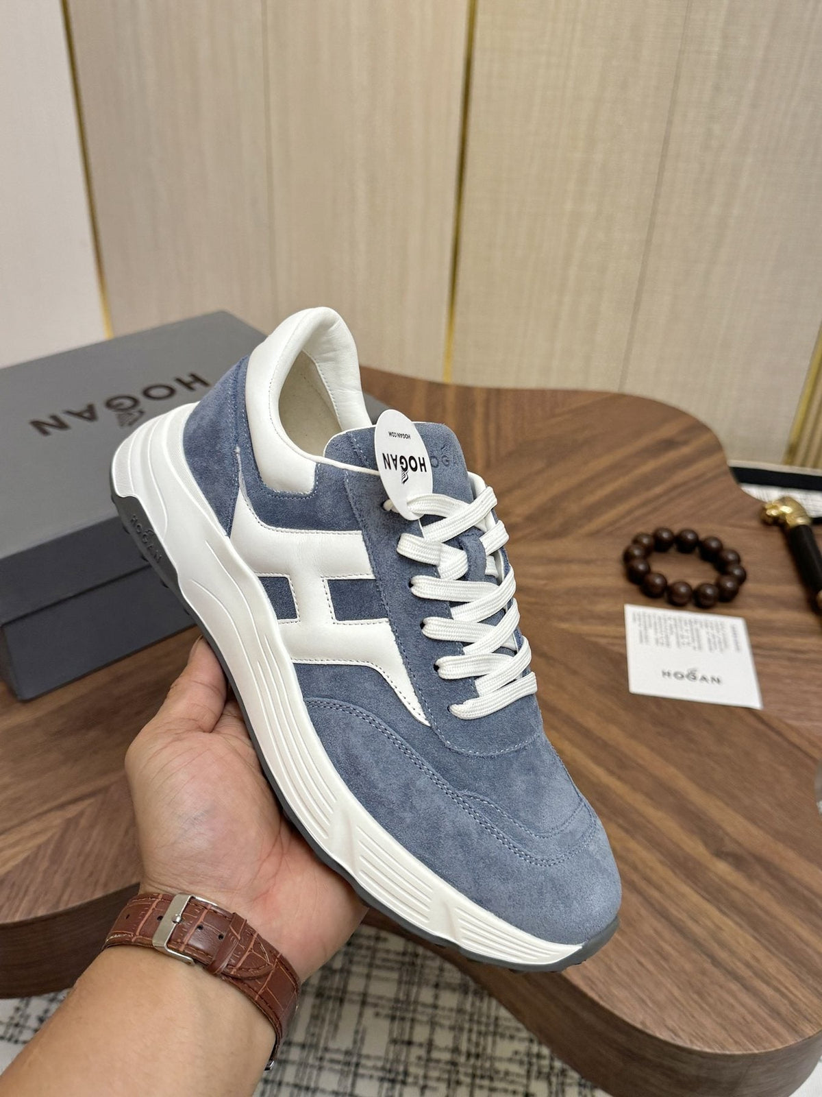 HOGAN H-Stripes Platform Sneakers — model