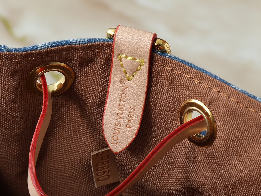 Louis Vuitton Odyssée Backpack Handbag — detail