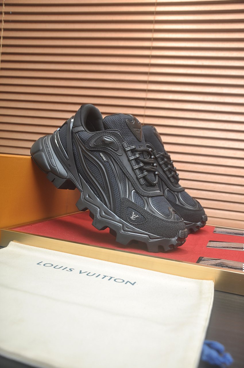 Louis Vuitton Low-Top Lug Sole Sneakers — side