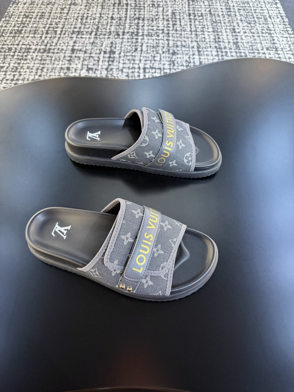 Louis Vuitton Patterned Strap Slide Sandals — side