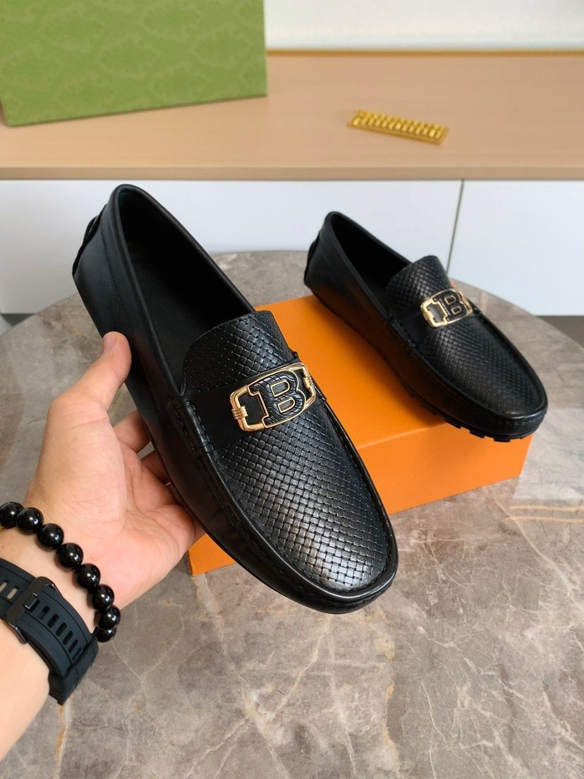 Textured Ornament Loafers — front