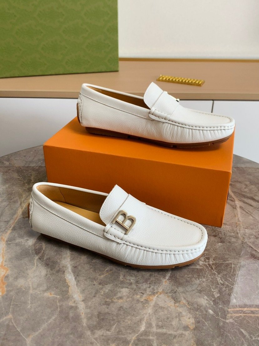 Textured Ornament Loafers — detail
