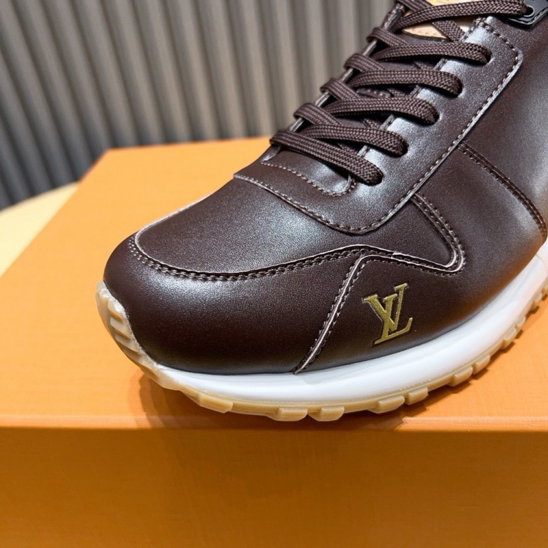 Louis Vuitton Two-Tone Low-Top Sneakers — detail