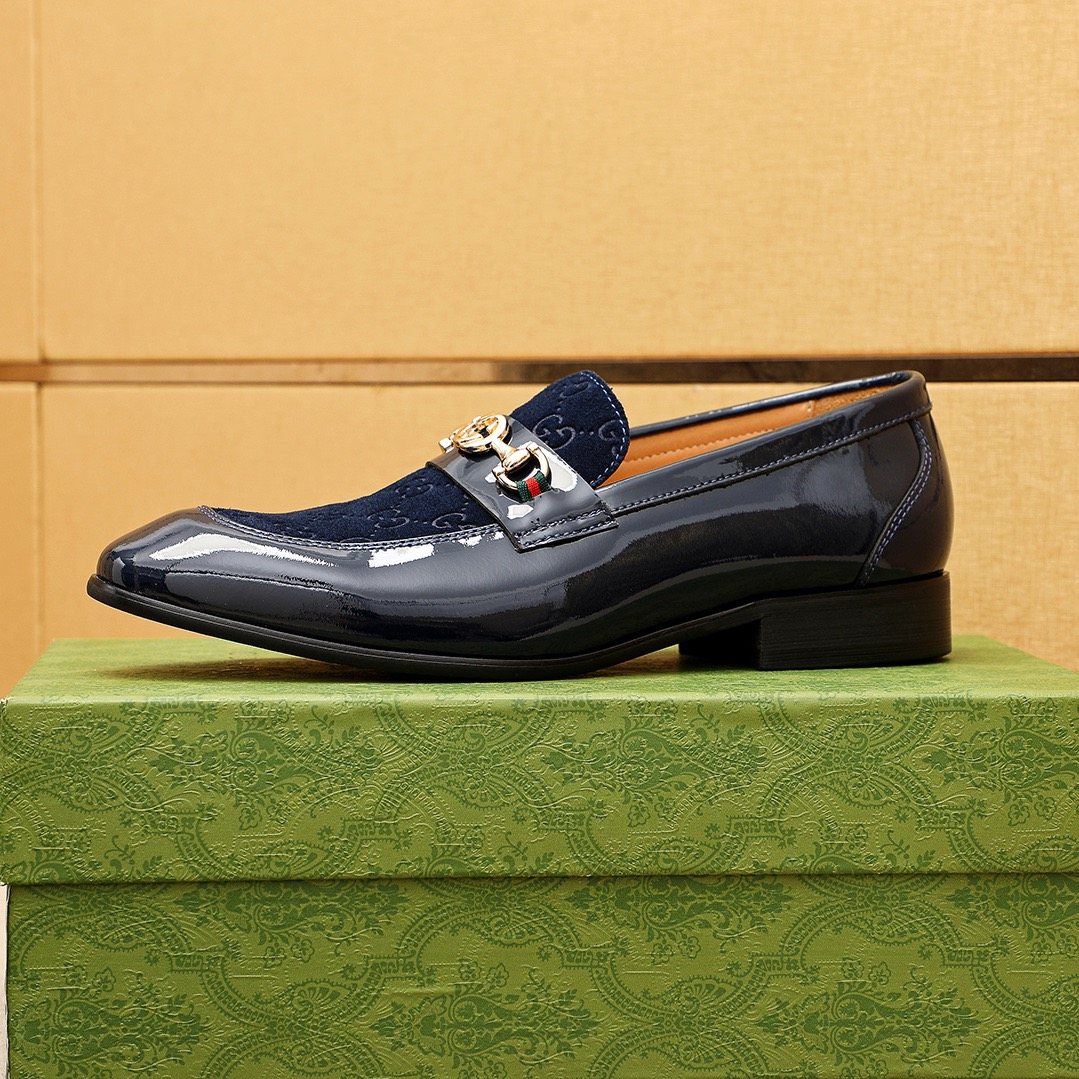 Gucci Patterned Metal Bit Loafers — side