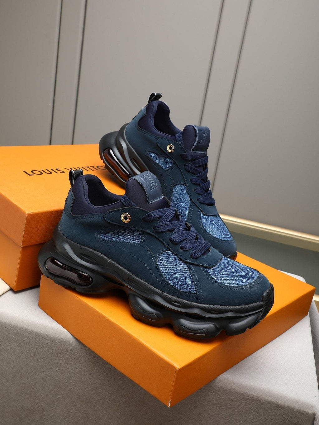 Louis Vuitton Patterned Panel Chunky Sneakers — front