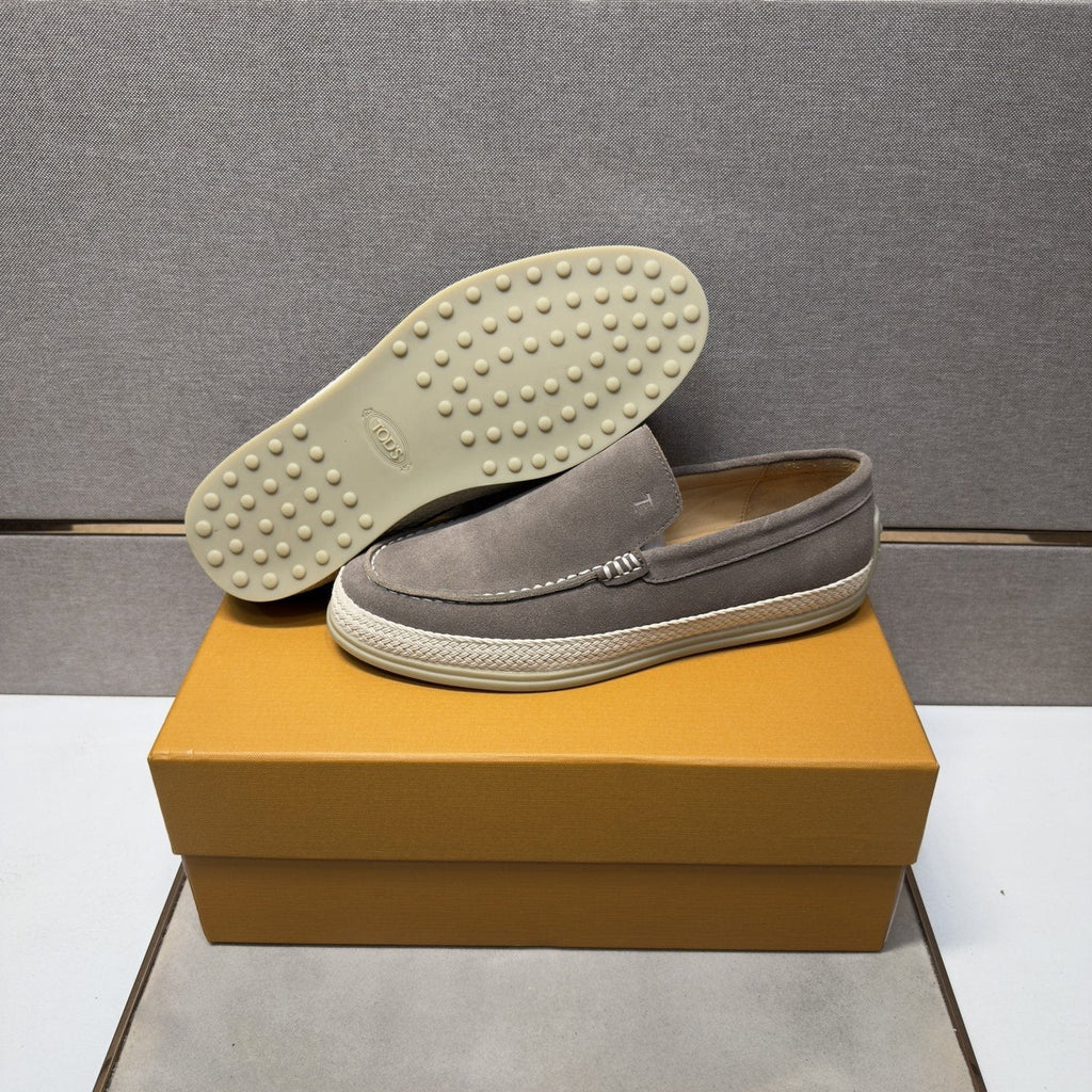 TOD'S Textured Slip-On Loafers — detail
