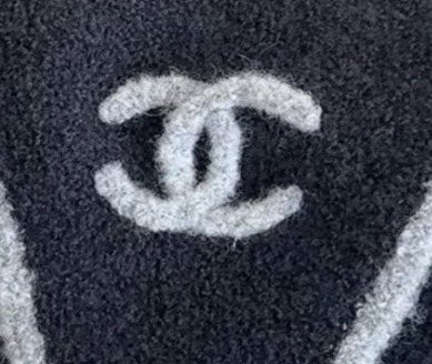 Chanel Black Ivory Trim Triangular Scarf — detail