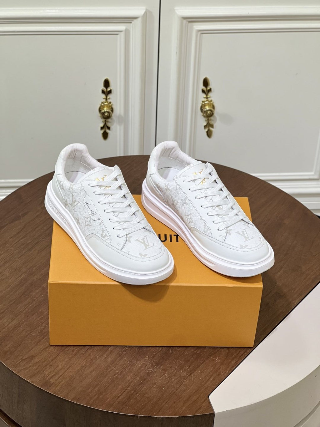 Louis Vuitton Textured Low-Top Sneakers — front