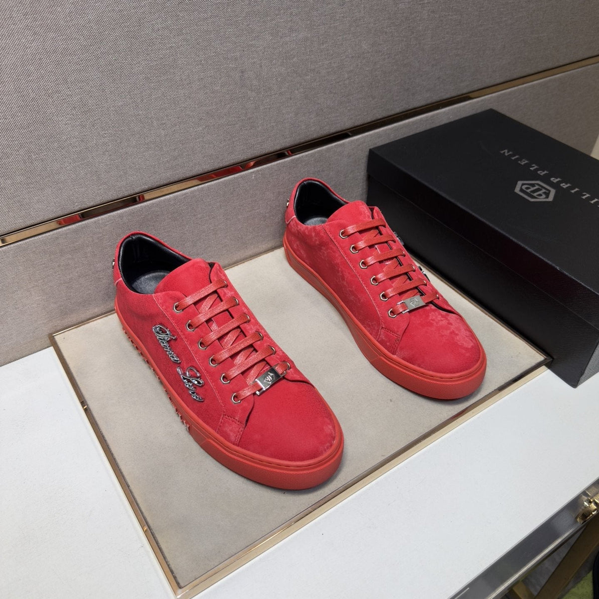Philipp Plein Script Detail Low-Top Sneakers — hero