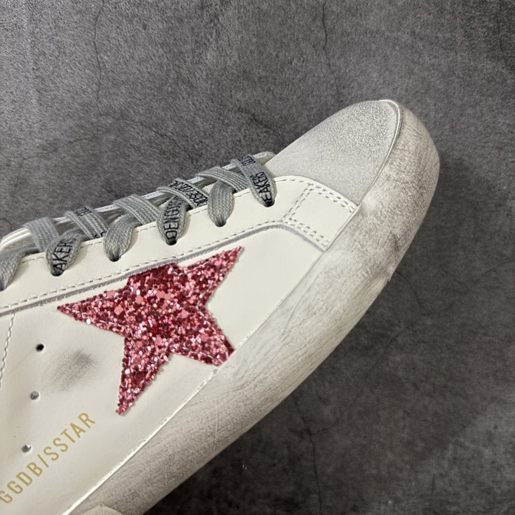 Golden Goose Pink Glitter Star Low-Top Sneakers — detail