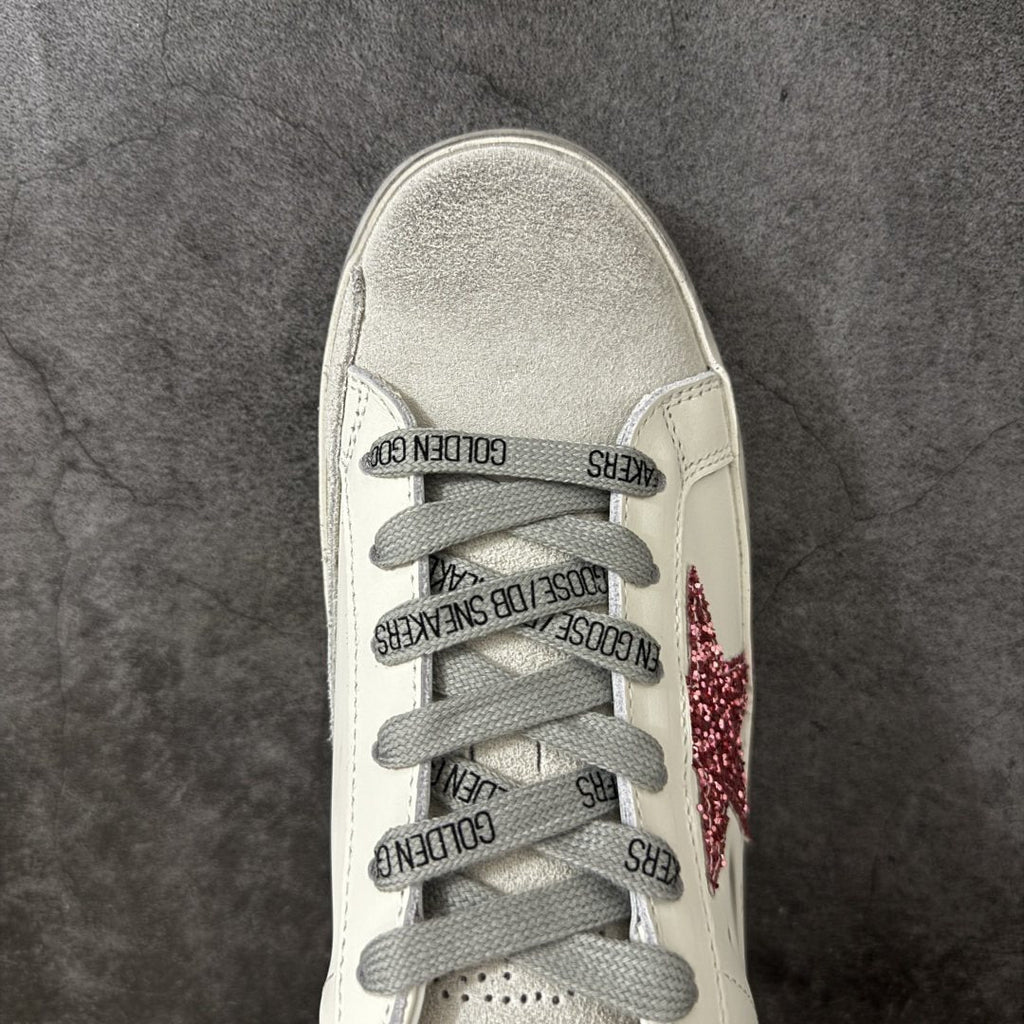 Golden Goose Pink Glitter Star Low-Top Sneakers — detail