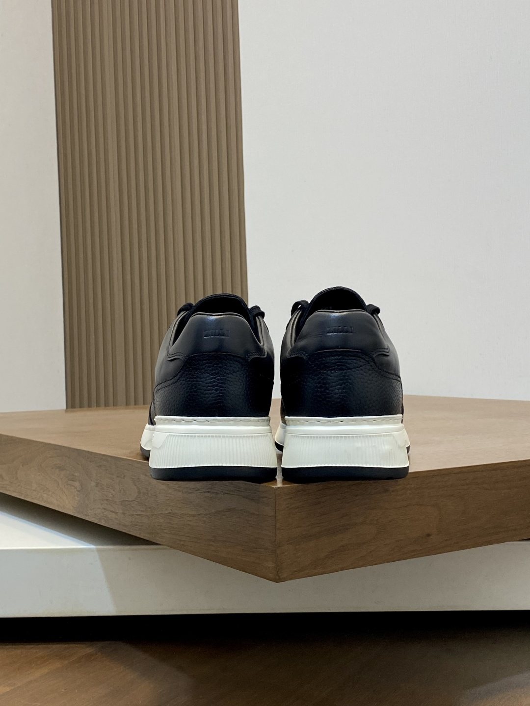 ZILLI Stitched Low-Top Sneakers — back