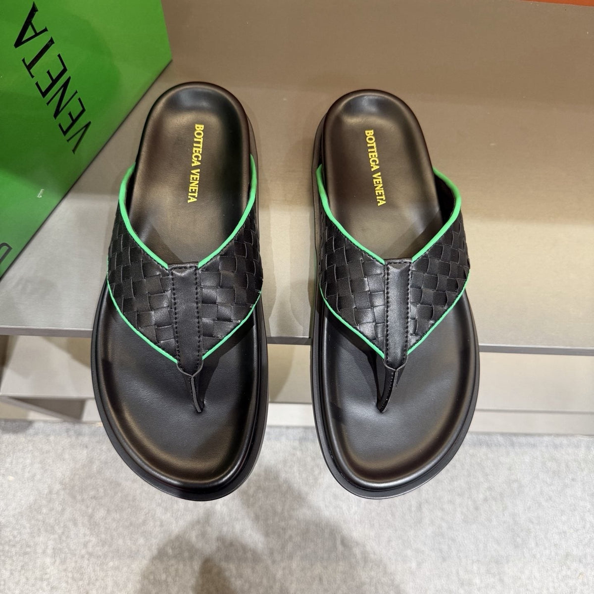 Bottega Veneta Black & Green Thong Sandals — hero