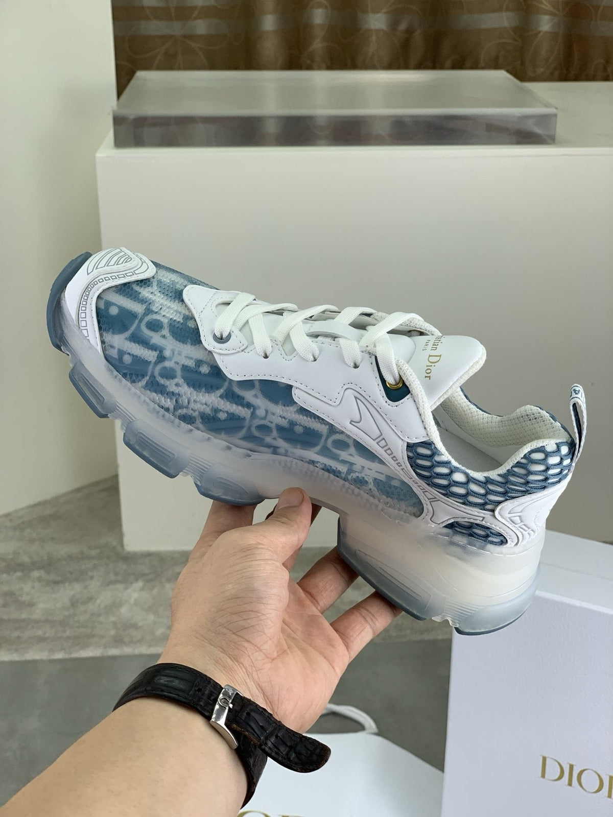 Dior Navy Patterned Low-Top Sneakers — model