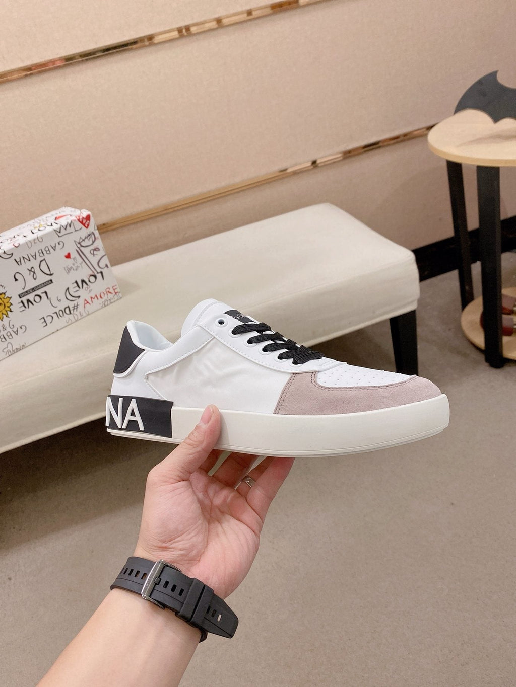Dolce & Gabbana Contrast Low-Top Sneakers — side