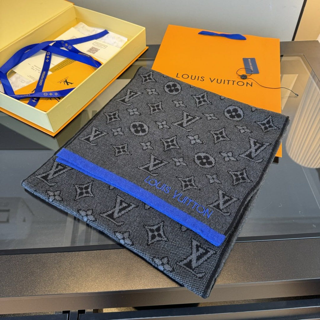 Louis Vuitton Gray Knit Scarf with Contrast Trim — side