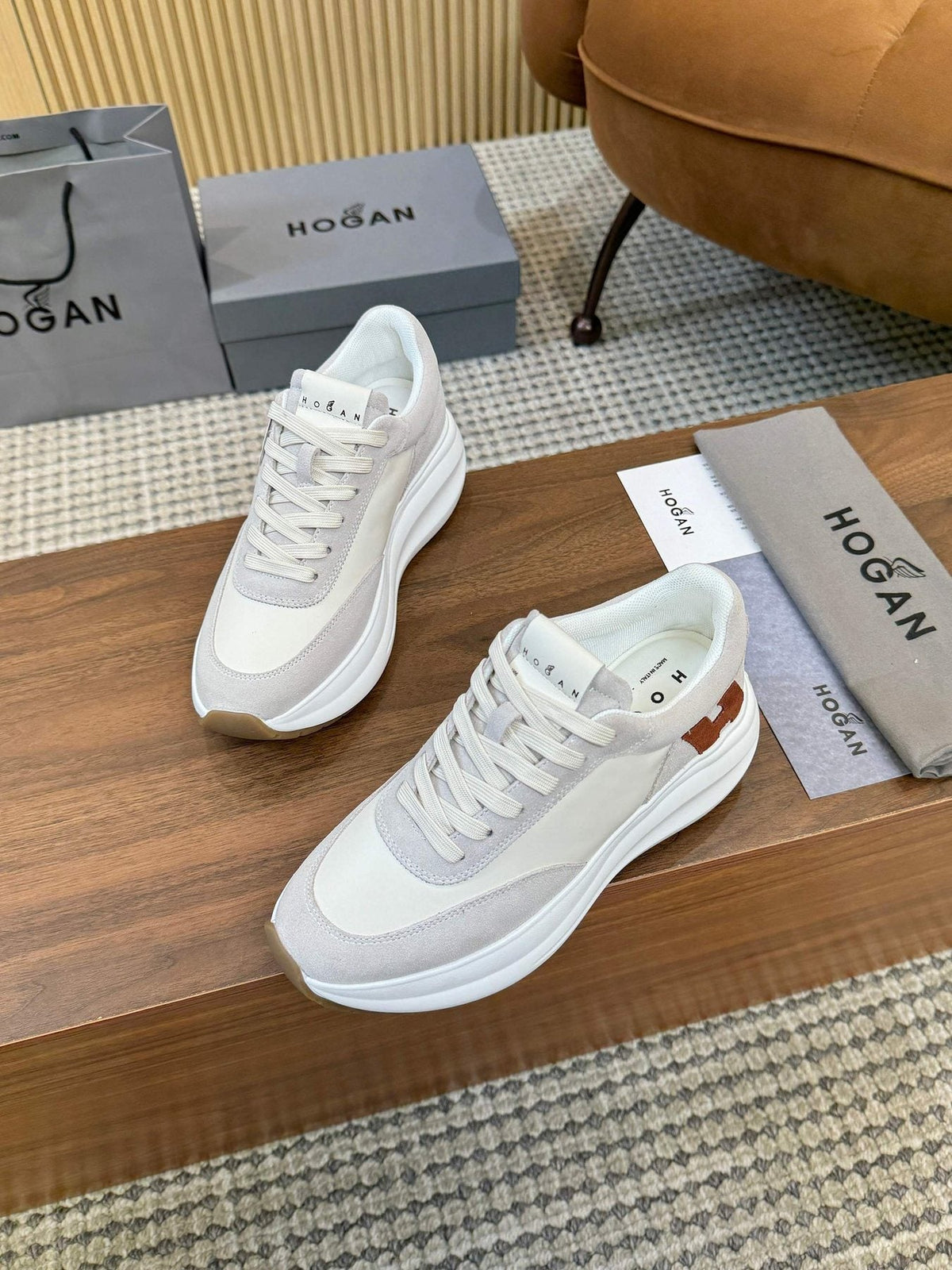 HOGAN H696 Platform Sneakers — front