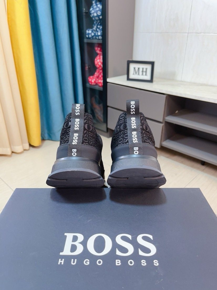 HUGO BOSS Textured Low-Top Sneakers — back